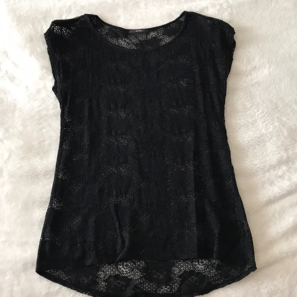 Soprano lace top